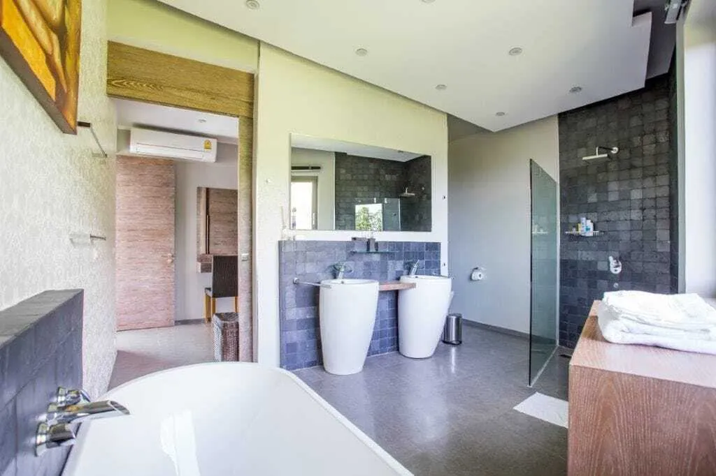 Luxueuse villa 4 chambres – Vue mer – à Pa Khlok — Miniature 15