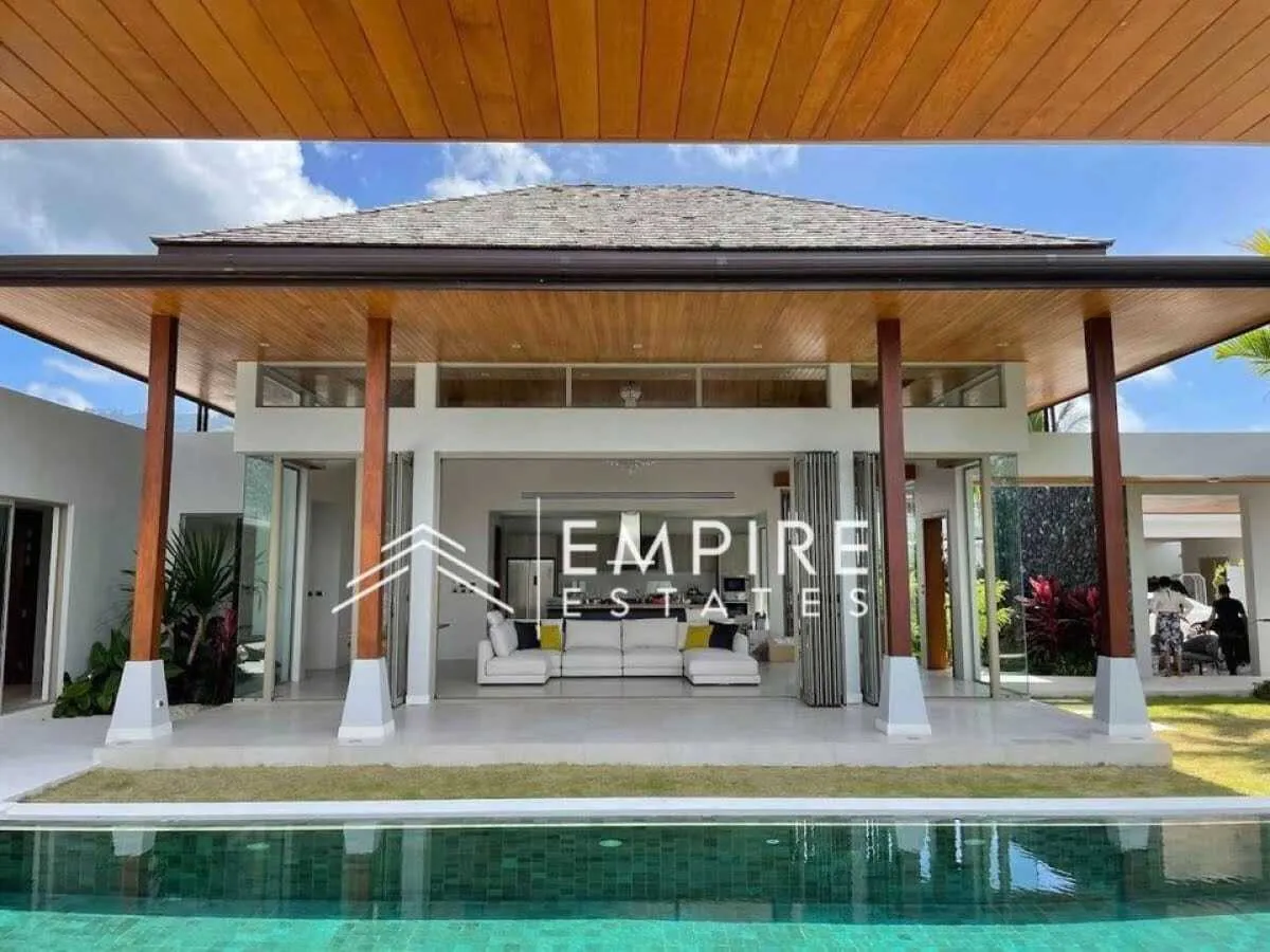 Superbe villa 4 chambres avec piscine privée à Bang Tao Beach — Photo 1