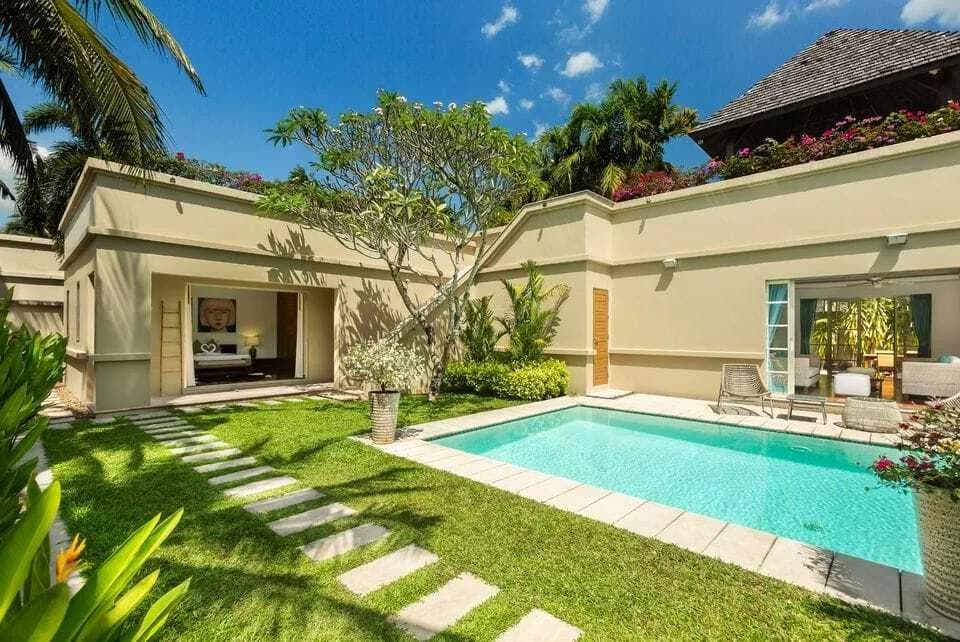 Villa moderne tropicale avec piscine 3 chambres à louer à Bang Tao — Miniature 3