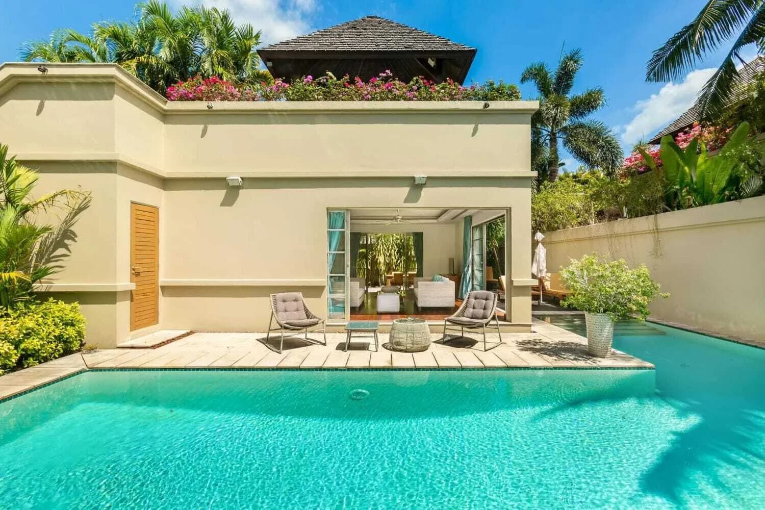Villa moderne tropicale avec piscine 3 chambres à louer à Bang Tao — Miniature 12