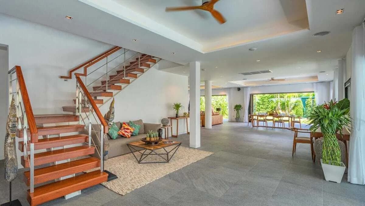Spectaculaire villa 5 chambres avec piscine privée à vendre — Miniature 2