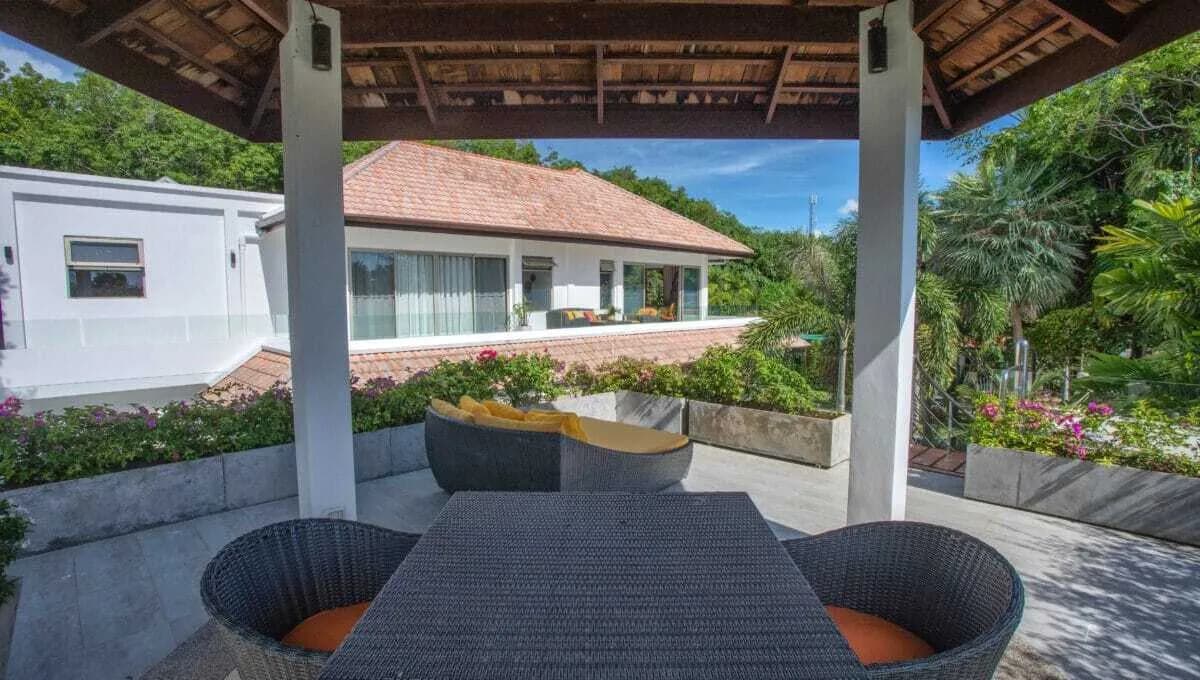 Spectaculaire villa 5 chambres avec piscine privée à vendre — Miniature 8