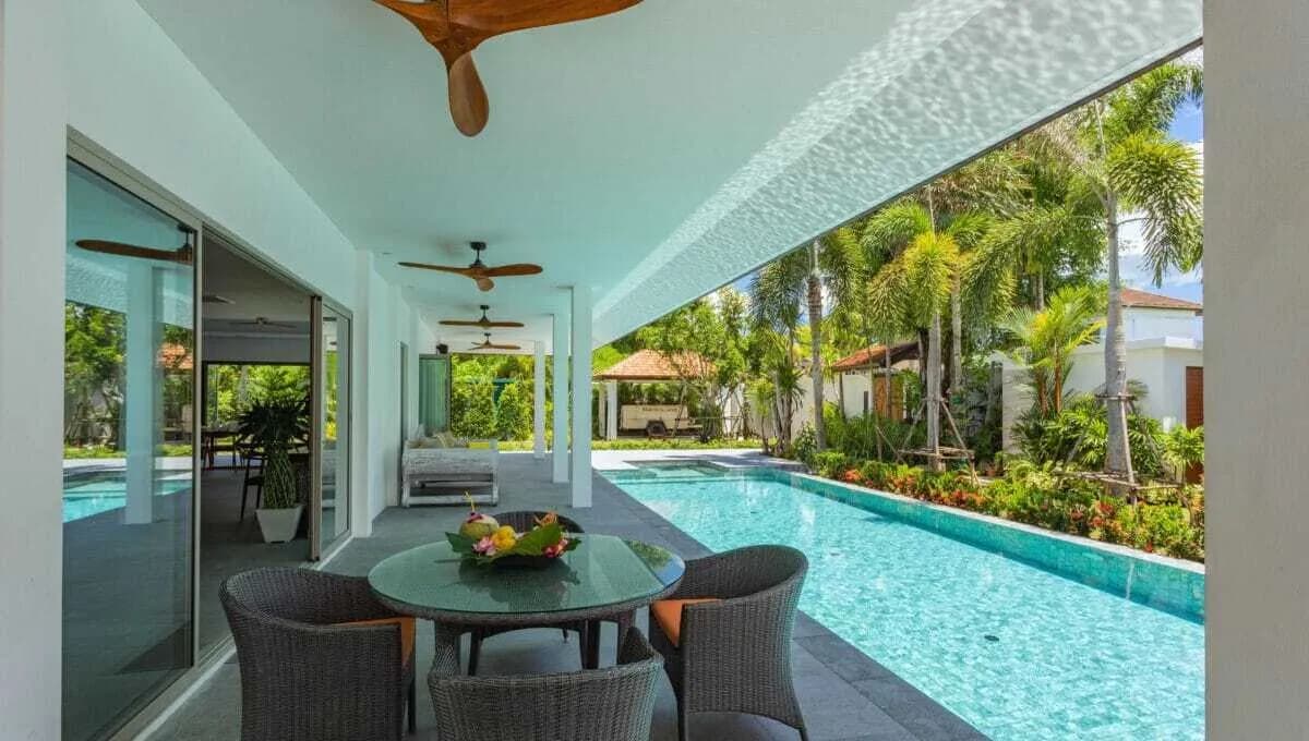 Spectaculaire villa 5 chambres avec piscine privée à vendre — Miniature 16