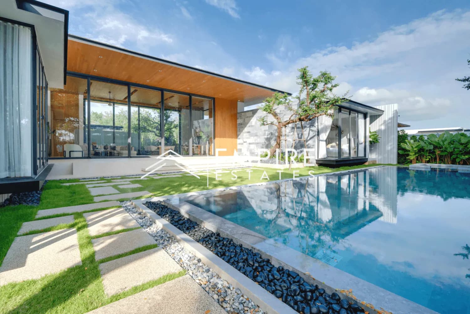 Botanica Forestique – 4 chambres avec piscine privée à Choeng Thale, Phuket — Photo 1