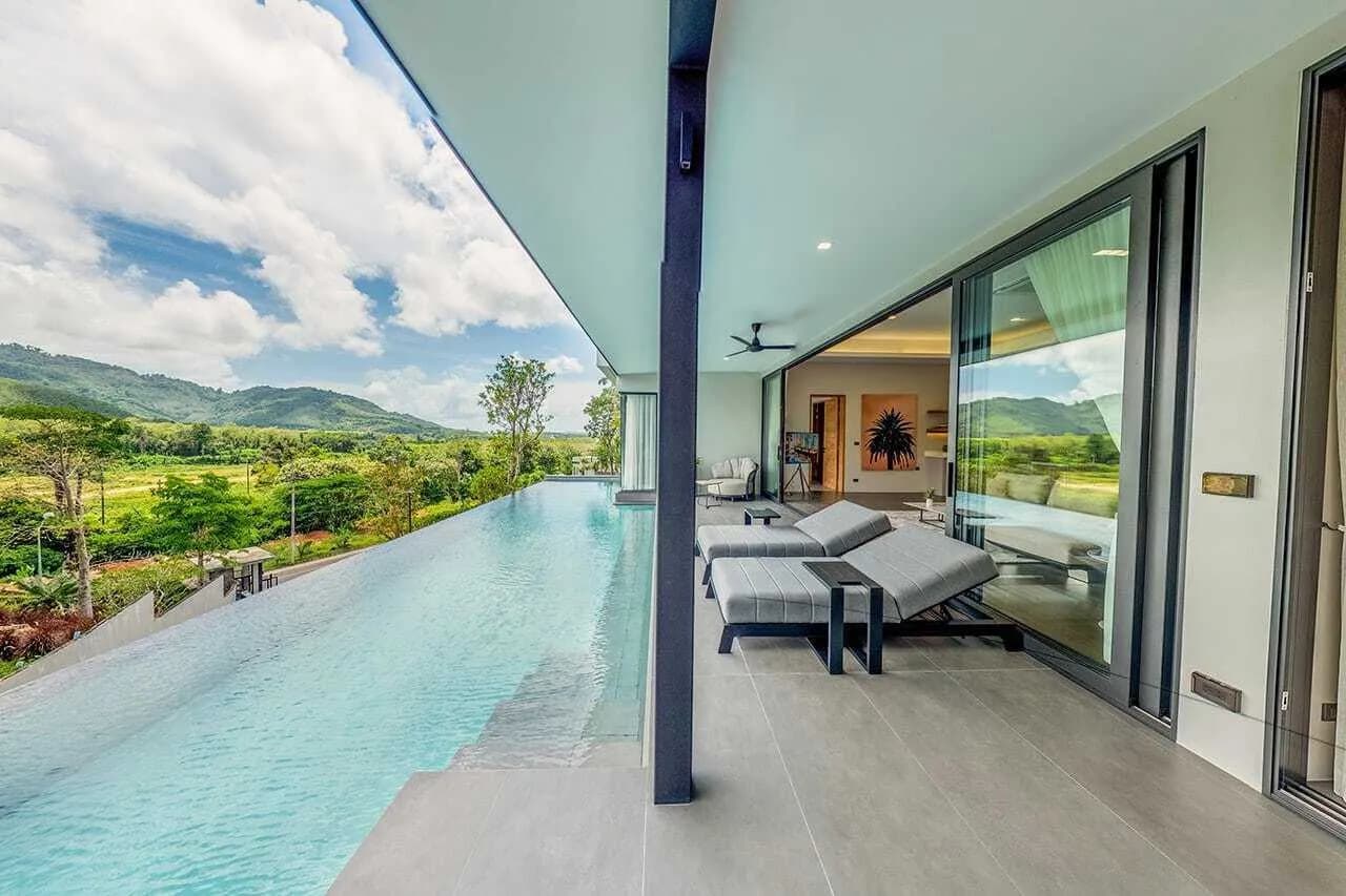 Élégante villa avec piscine privée 4 chambres à vendre à Thalang — Miniature 12