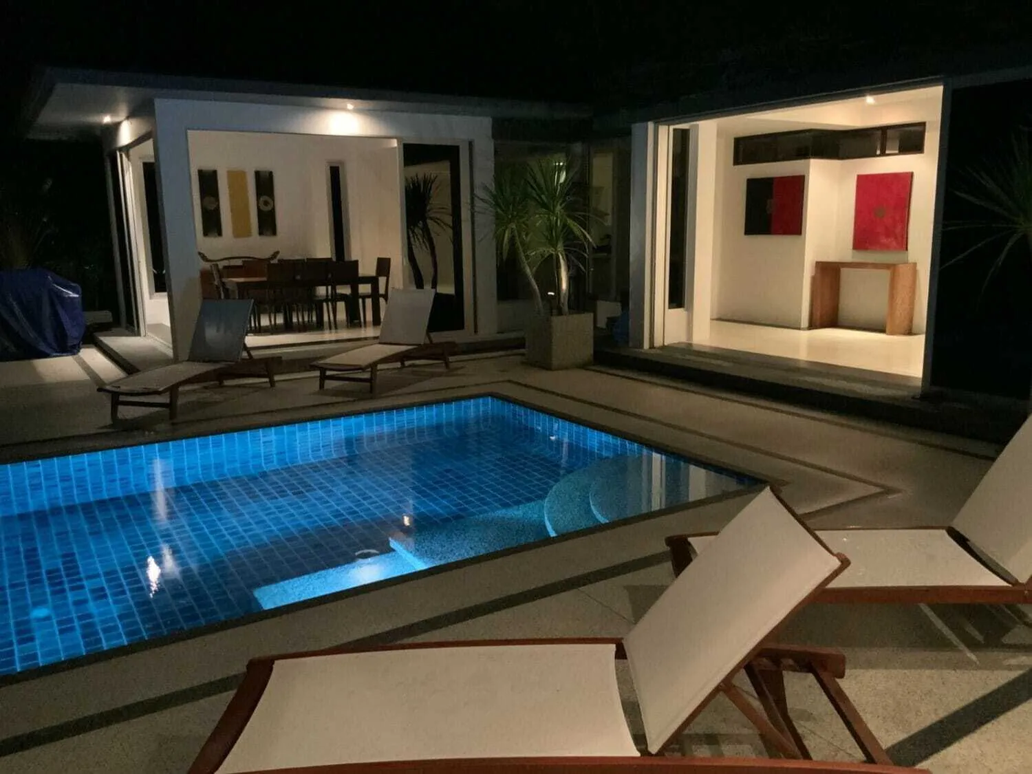 Villa de luxe avec piscine privée 4 chambres à vendre dans le secteur de Laguna — Miniature 12
