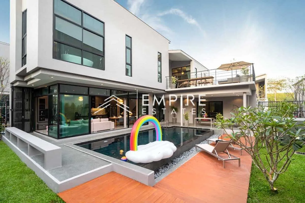 Villa moderne 4 chambres avec piscine privée à louer — Photo 1