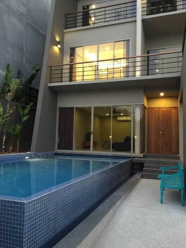 Villa 4 chambres avec piscine privée à louer à Chalong — Miniature 8