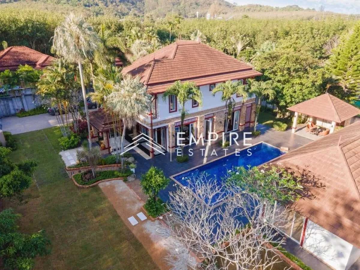 Villa 5 chambres avec piscine privée à louer — Photo 1
