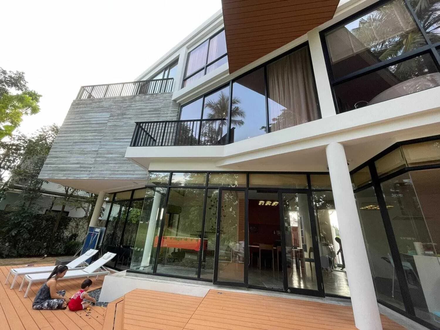 Villa privée avec piscine 4 chambres récemment rénovée à vendre — Miniature 4