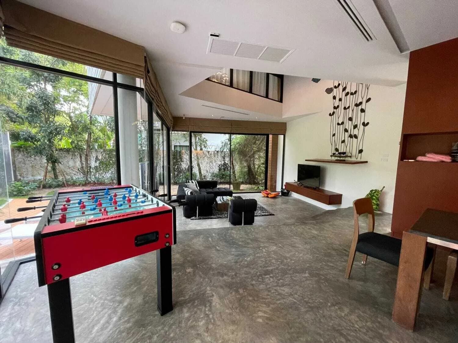 Villa privée avec piscine 4 chambres récemment rénovée à vendre — Miniature 5