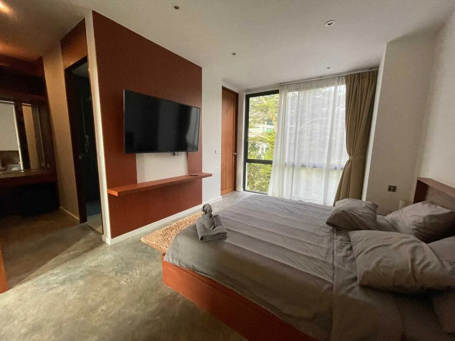 Villa 4 chambres avec piscine privée, récemment rénovée, à louer à Kathu — Miniature 18