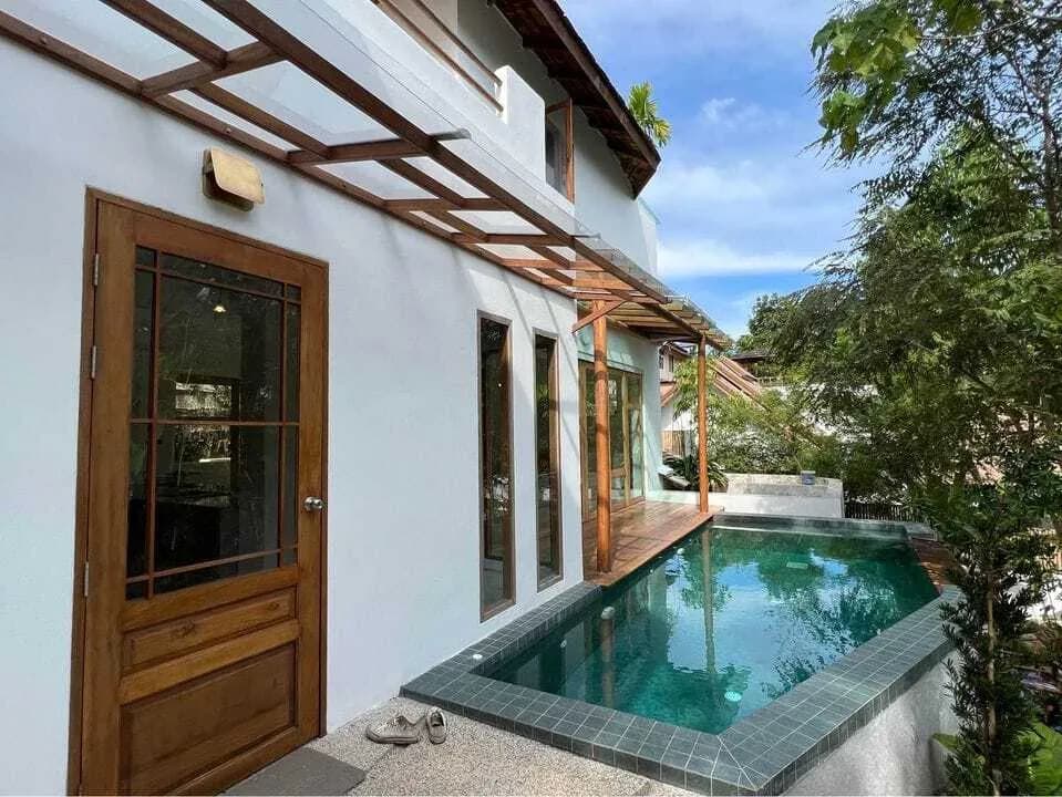 Belle villa 4 chambres avec piscine privée à louer — Miniature 12