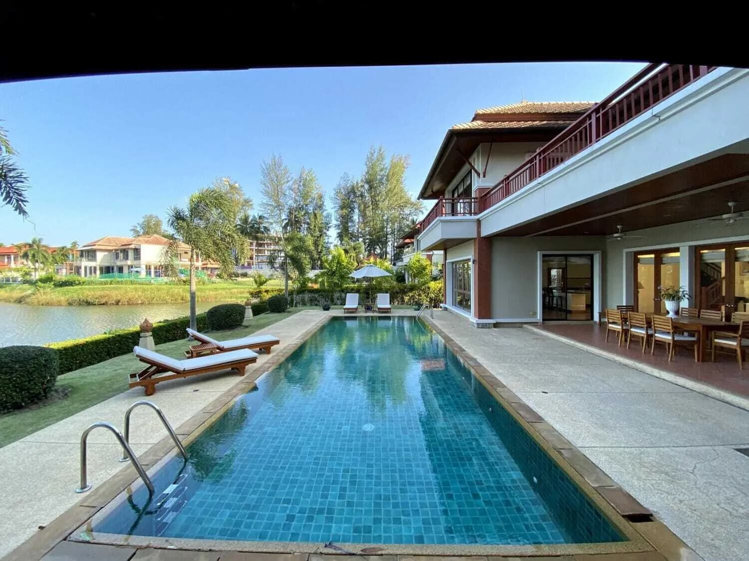Laguna Water – 4 chambres avec piscine privée à louer — Miniature 9