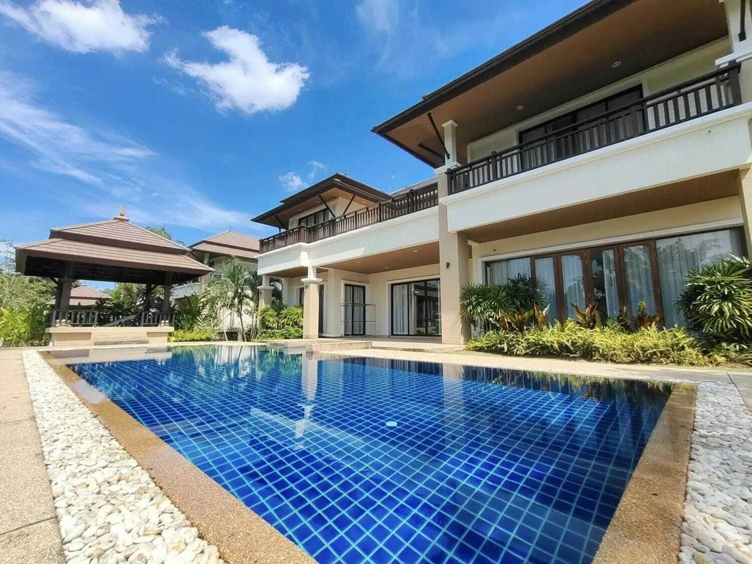 Laguna – 4 chambres avec piscine privée à louer — Miniature 2