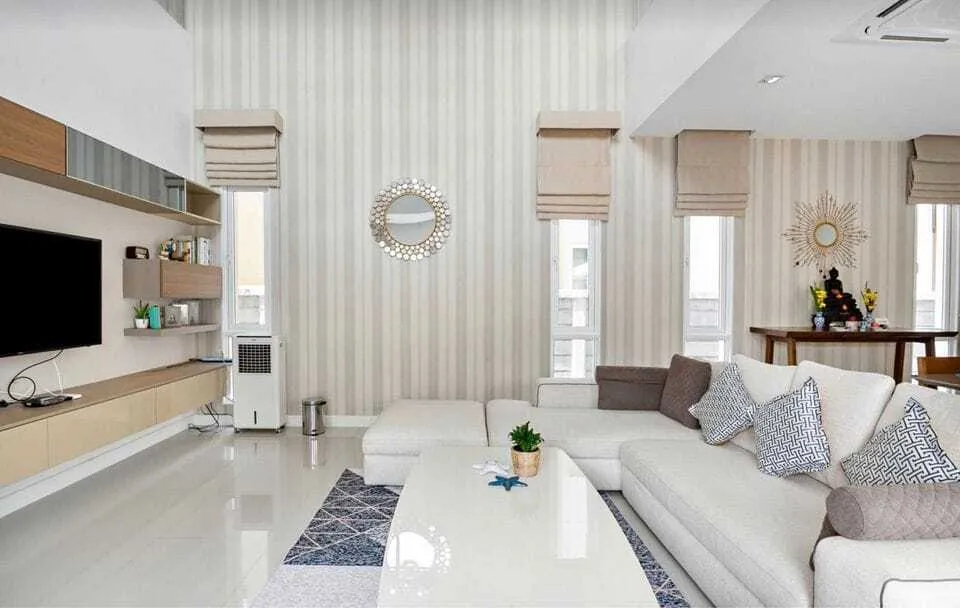 Casa Riviera – Villa avec piscine privée 4 chambres à louer — Miniature 2