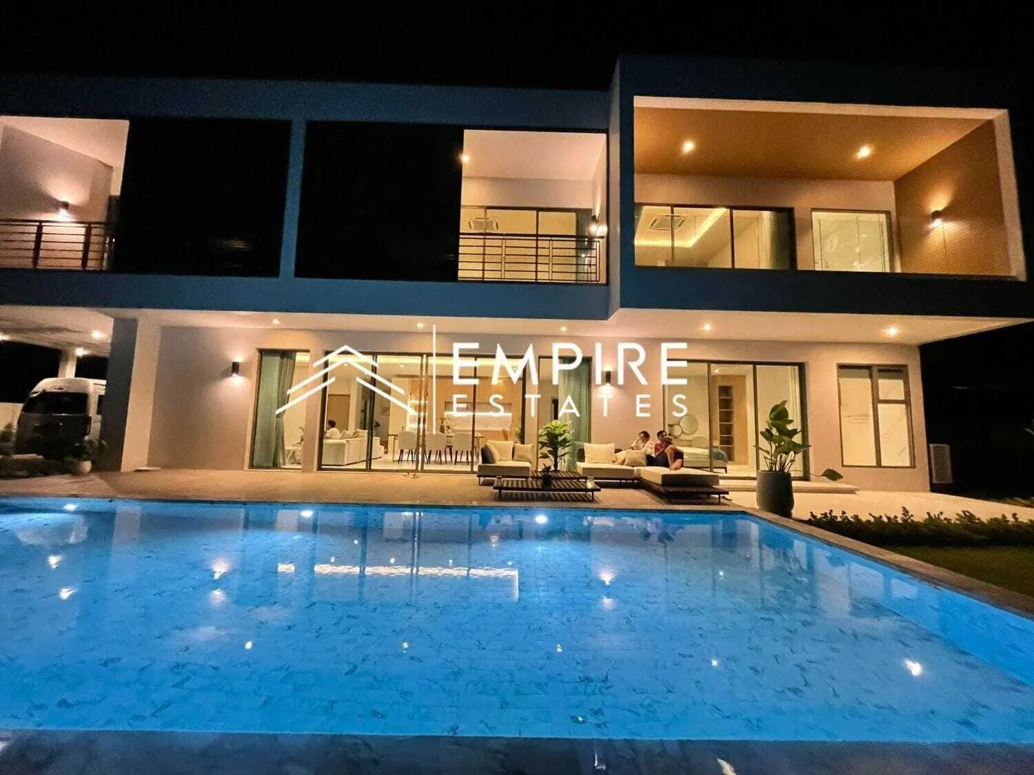 Villa moderne 4 chambres avec piscine privée à louer à Koh Kaew — Photo 1