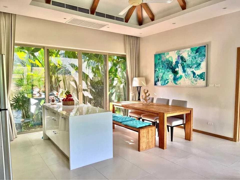 Trichada – 3 chambres avec piscine privée à louer — Miniature 2