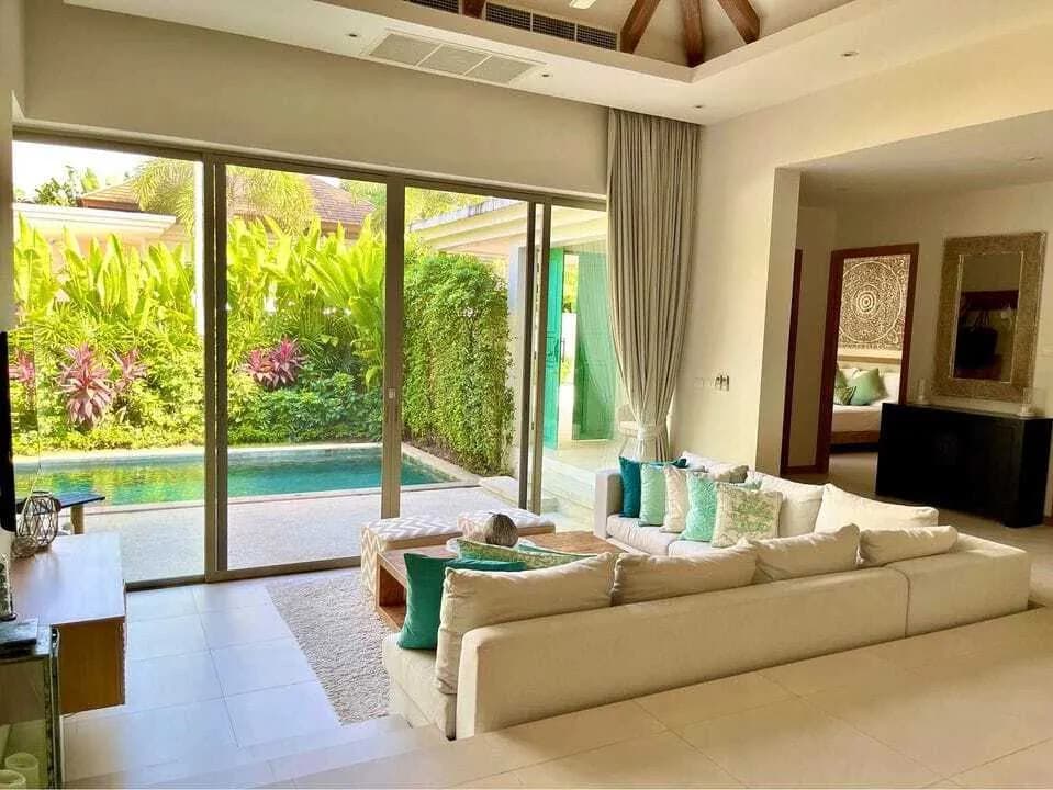 Trichada – 3 chambres avec piscine privée à louer — Miniature 3