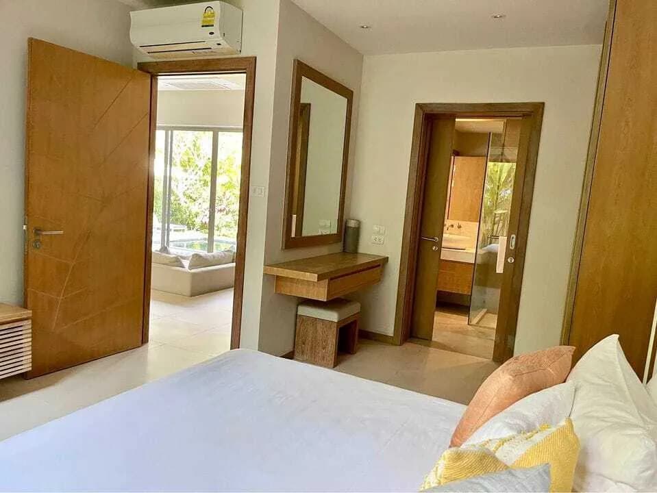 Trichada – 3 chambres avec piscine privée à louer — Miniature 7