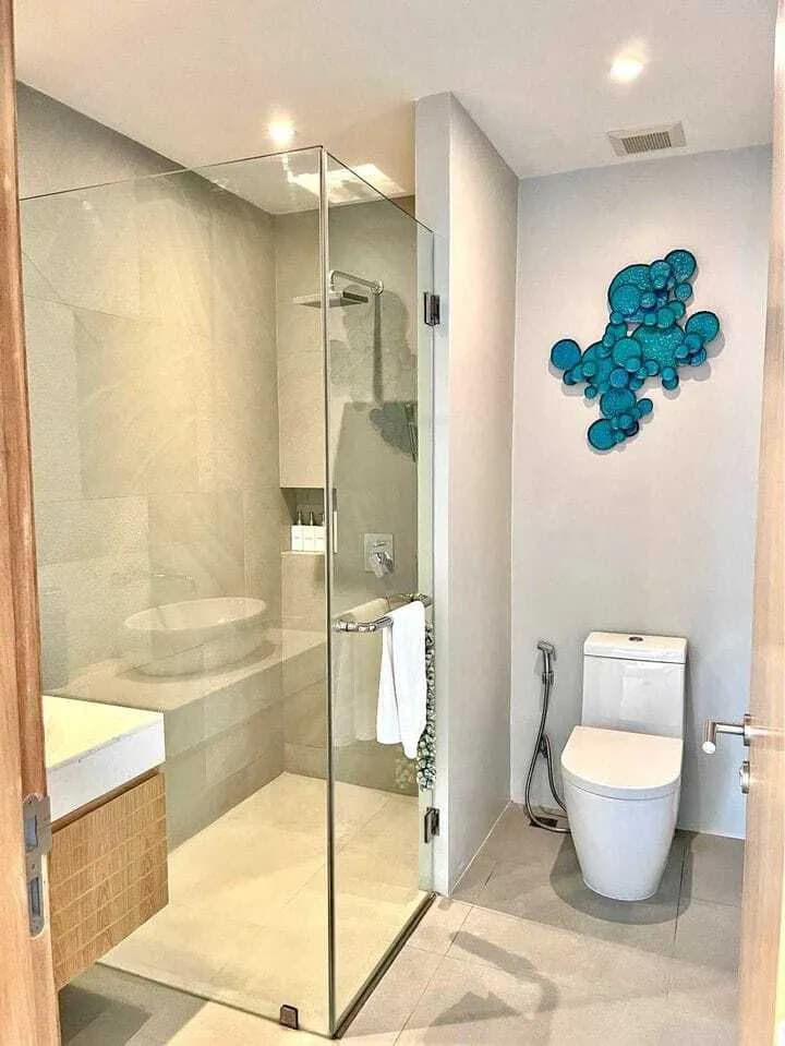 Trichada – 3 chambres avec piscine privée à louer — Miniature 9