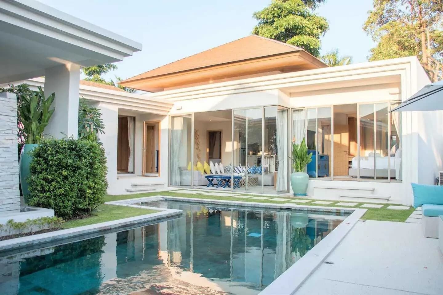Trichada – Villa 6 chambres avec piscine privée à louer en courte durée — Miniature 15