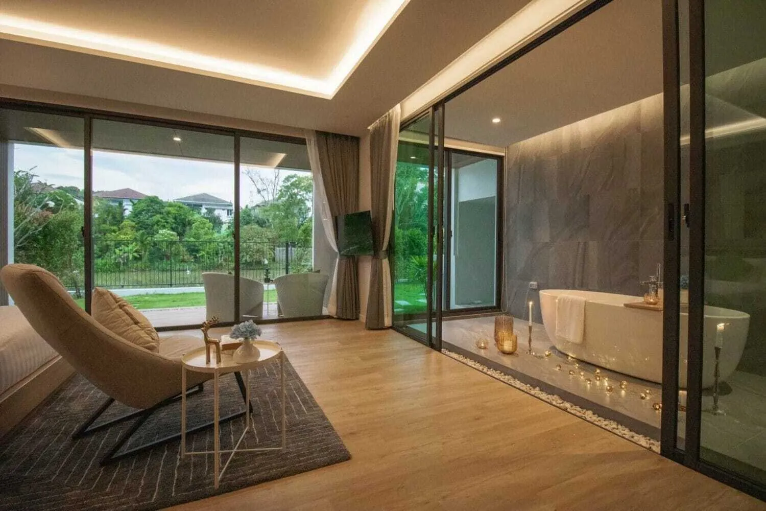 Villa de luxe 3 chambres à louer à Phuket — Miniature 7