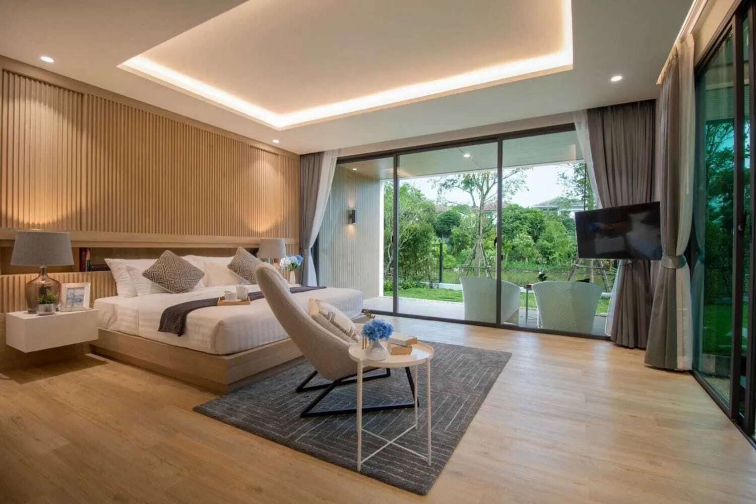 Villa de luxe 3 chambres à louer à Phuket — Miniature 8