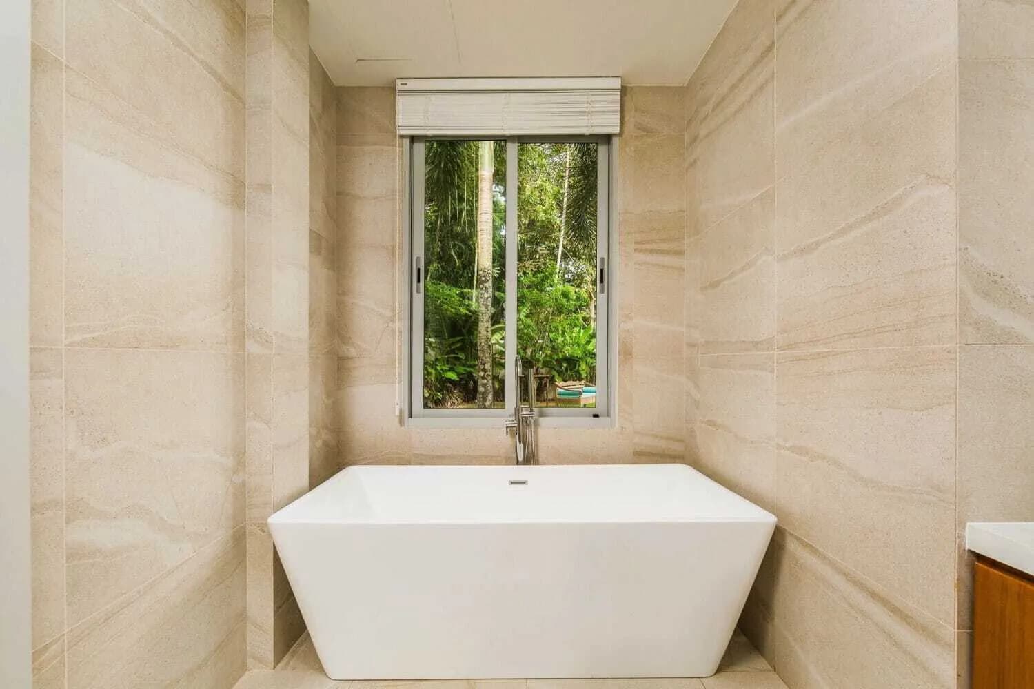 Villa privée avec piscine 5 chambres à la revente à Cherngtalay, Phuket — Miniature 26
