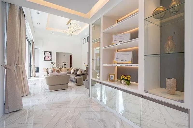 Grande villa avec piscine 3 chambres à vendre à Bang Tao, Phuket — Miniature 6