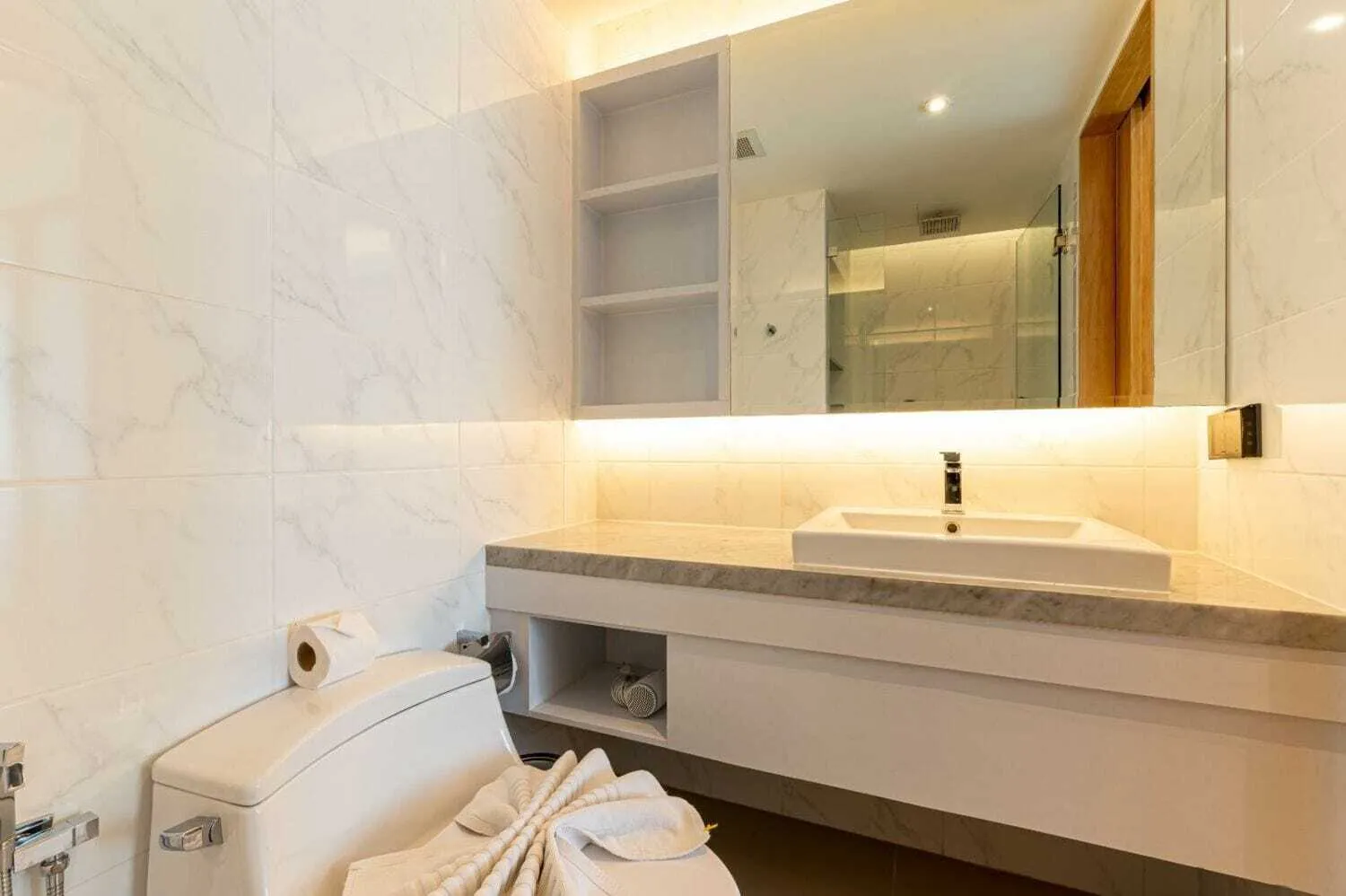 Appartement une chambre à la revente à Surin Beach, Phuket — Miniature 4