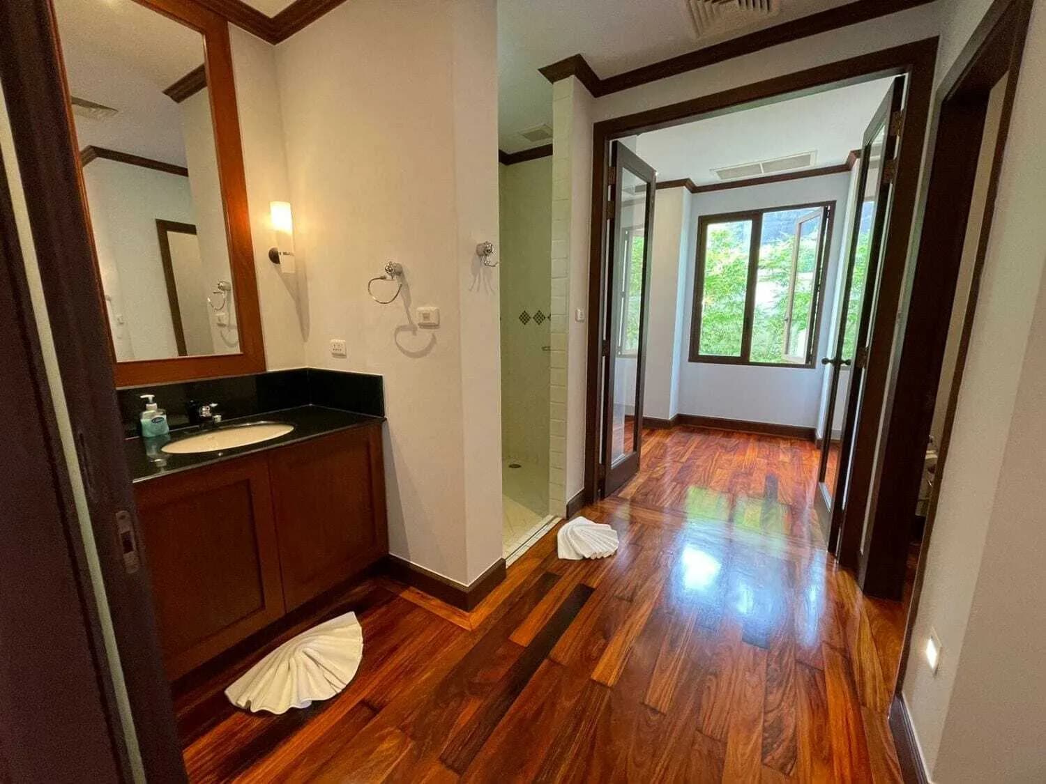 Sai Taan Villa – 6 chambres avec piscine privée à louer à Bang Tao Beach — Miniature 5