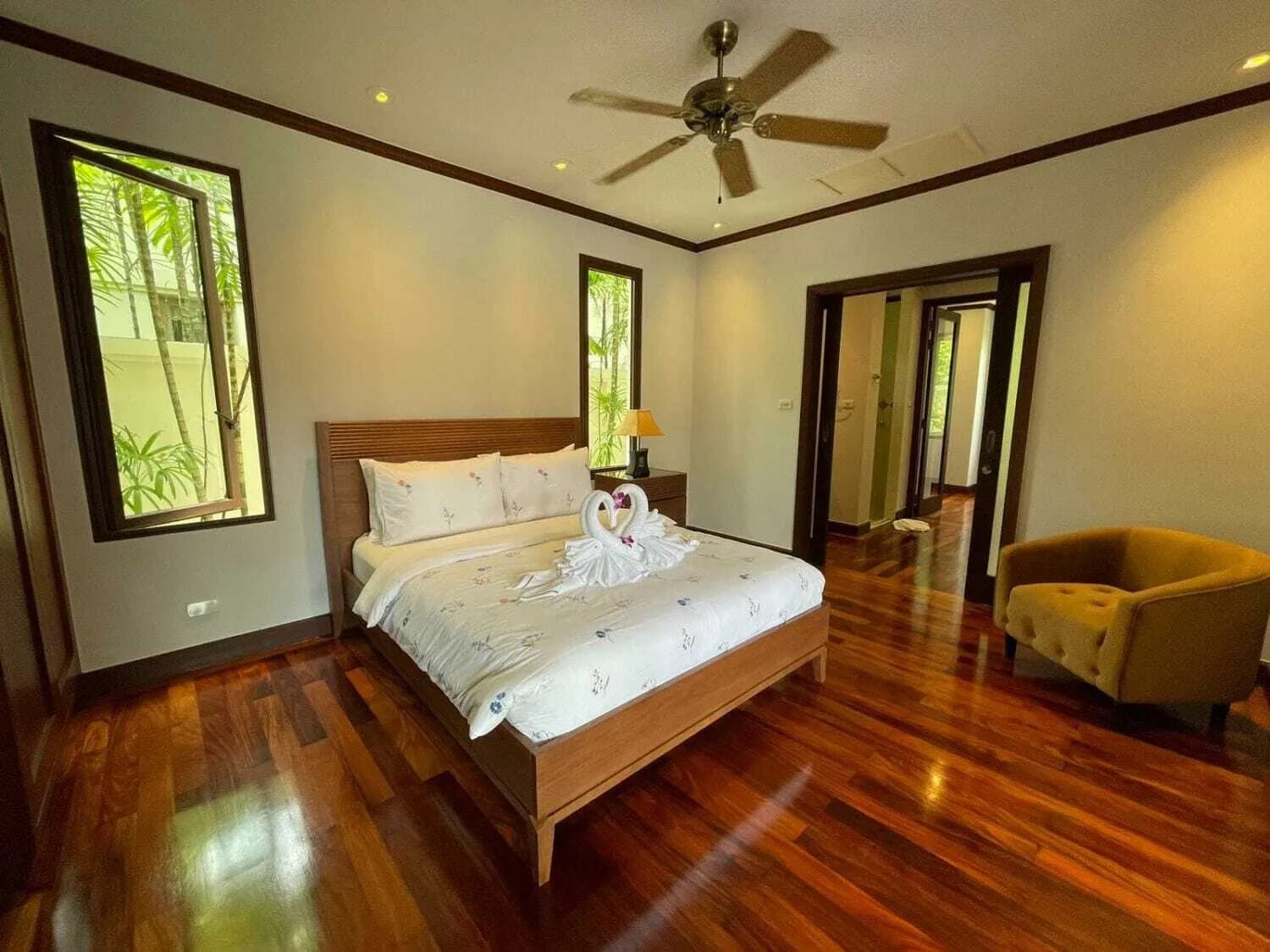 Sai Taan Villa – 6 chambres avec piscine privée à louer à Bang Tao Beach — Miniature 10