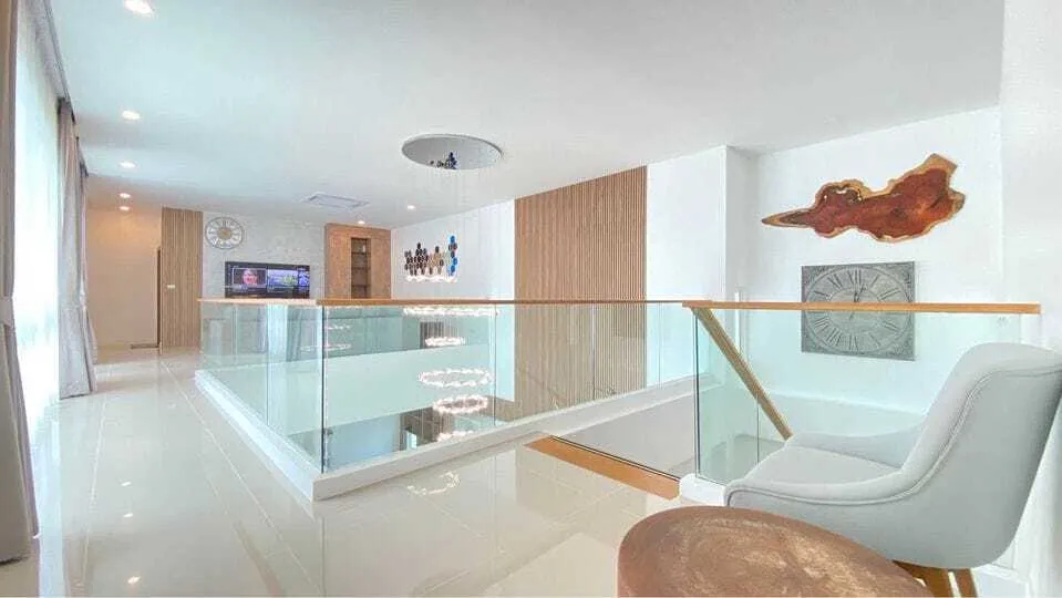 Belle villa 4 chambres avec piscine privée à louer — Miniature 12