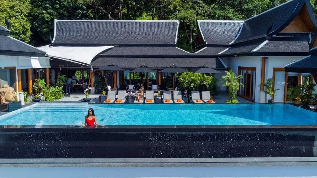 Superbe villa vue mer 10 chambres avec piscine privée à louer à Surin — Miniature 8