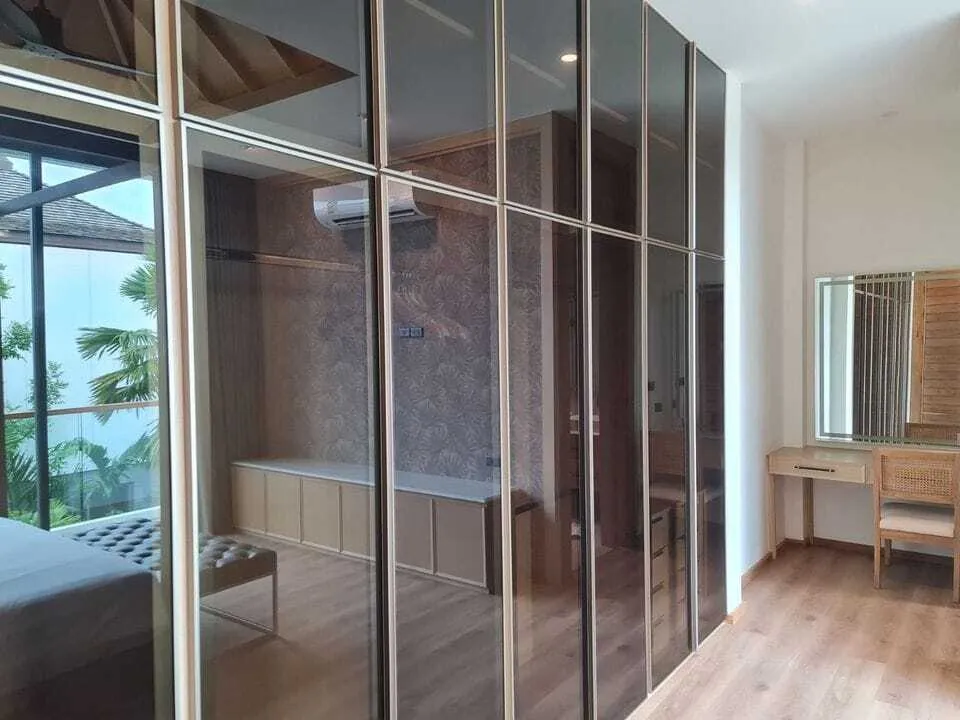 The Teak – 4 chambres avec piscine privée à louer à Choeng Thale, près de Boat Avenue — Miniature 5