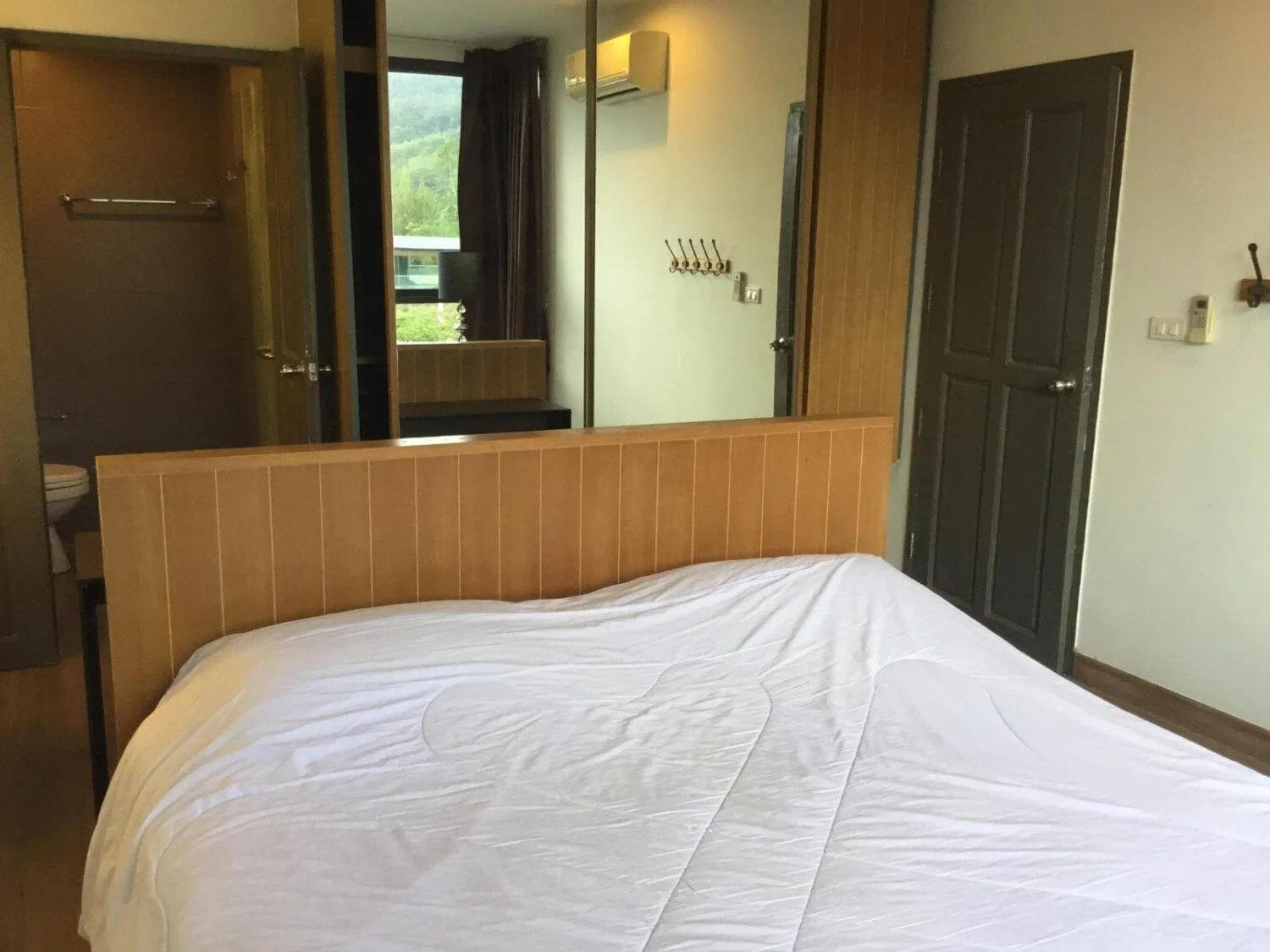 Appartement 2 chambres à étage élevé avec vue montagne à Cherngtalay — Miniature 12