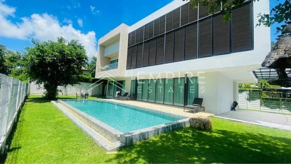 Villa de luxe 4 chambres avec piscine privée à louer à Phuket — Photo 1