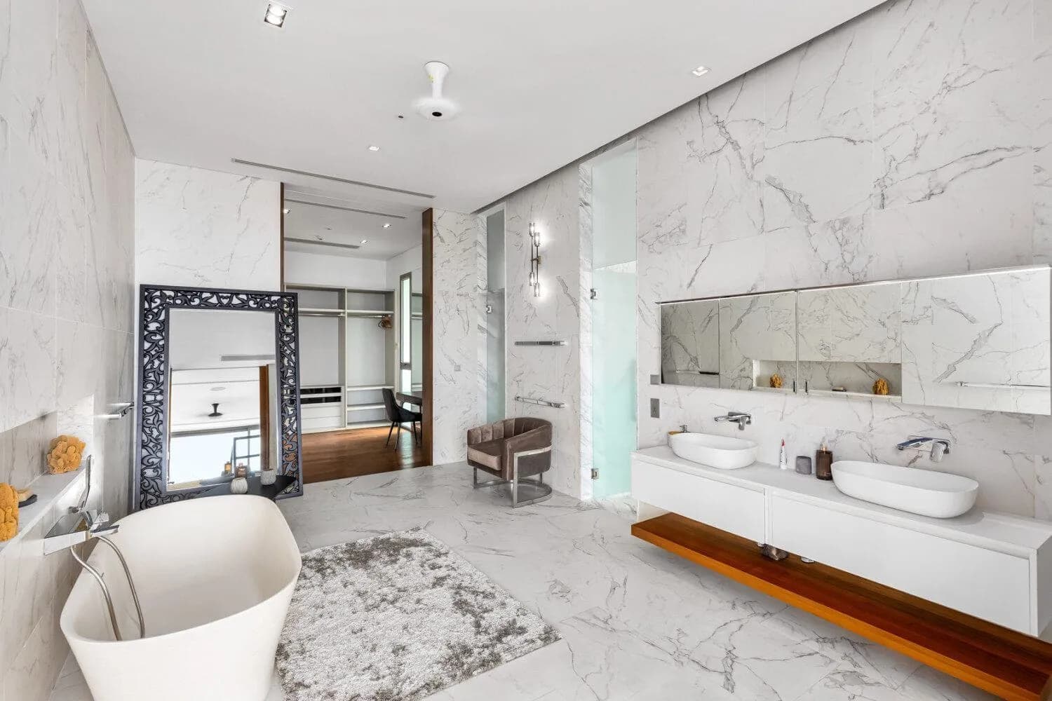 Penthouse ultra-luxe 4 chambres vue mer à Naithon Beach — Miniature 16