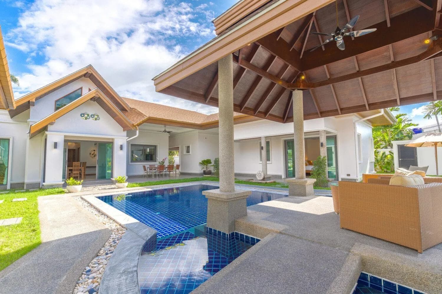 Villa privée avec piscine 4 chambres à louer – à Cherng Talay, Phuket — Miniature 5
