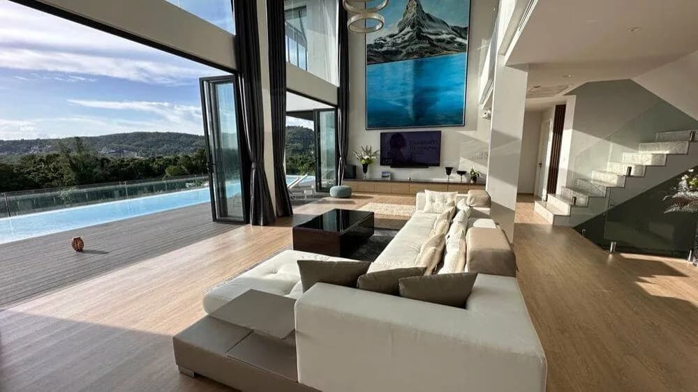 Luxueuse villa avec piscine privée 6 chambres vue mer à vendre à Layan — Miniature 3
