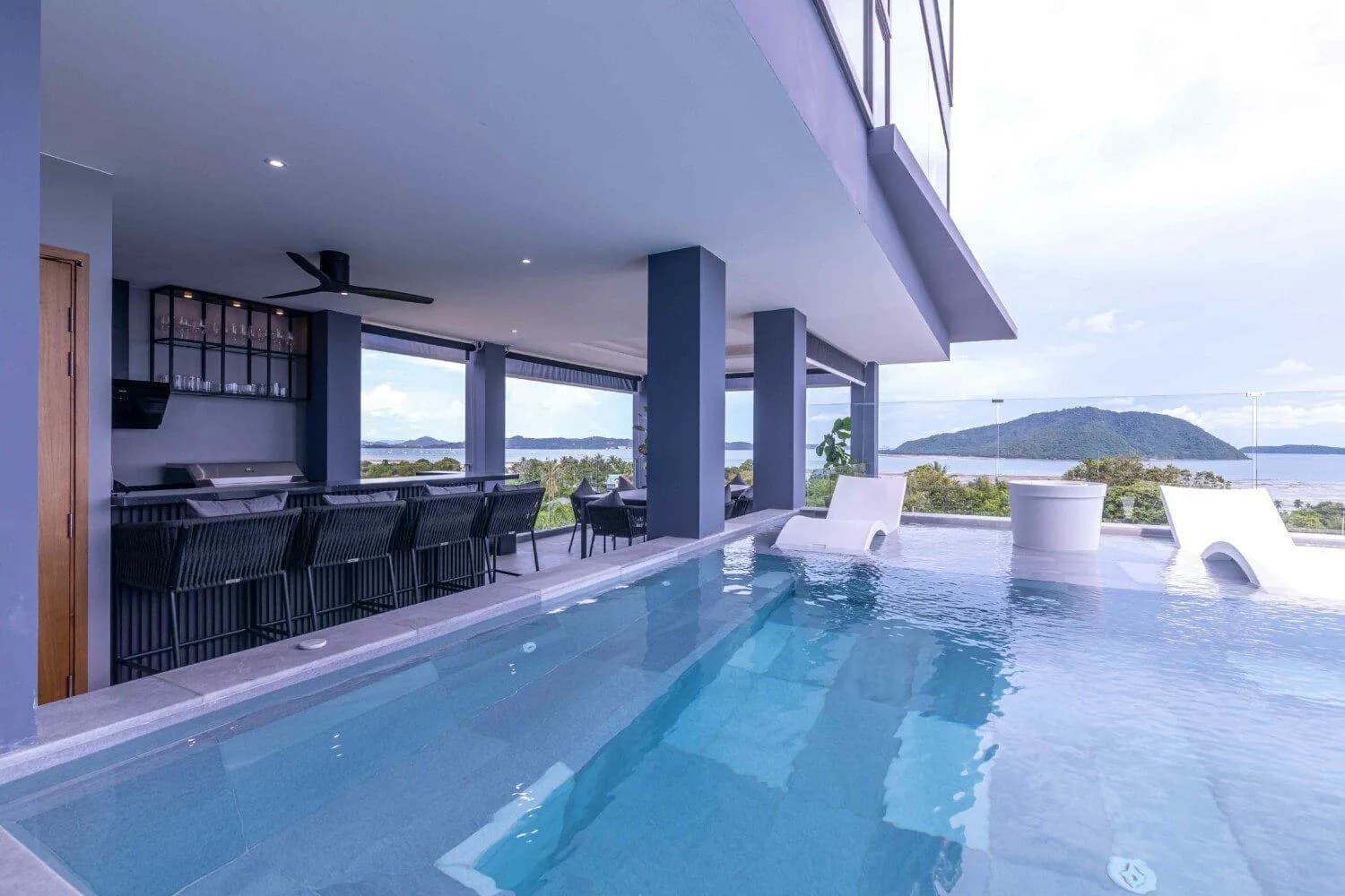 Villa moderne avec piscine privée 6 chambres vue mer à Rawai, Phuket — Miniature 17
