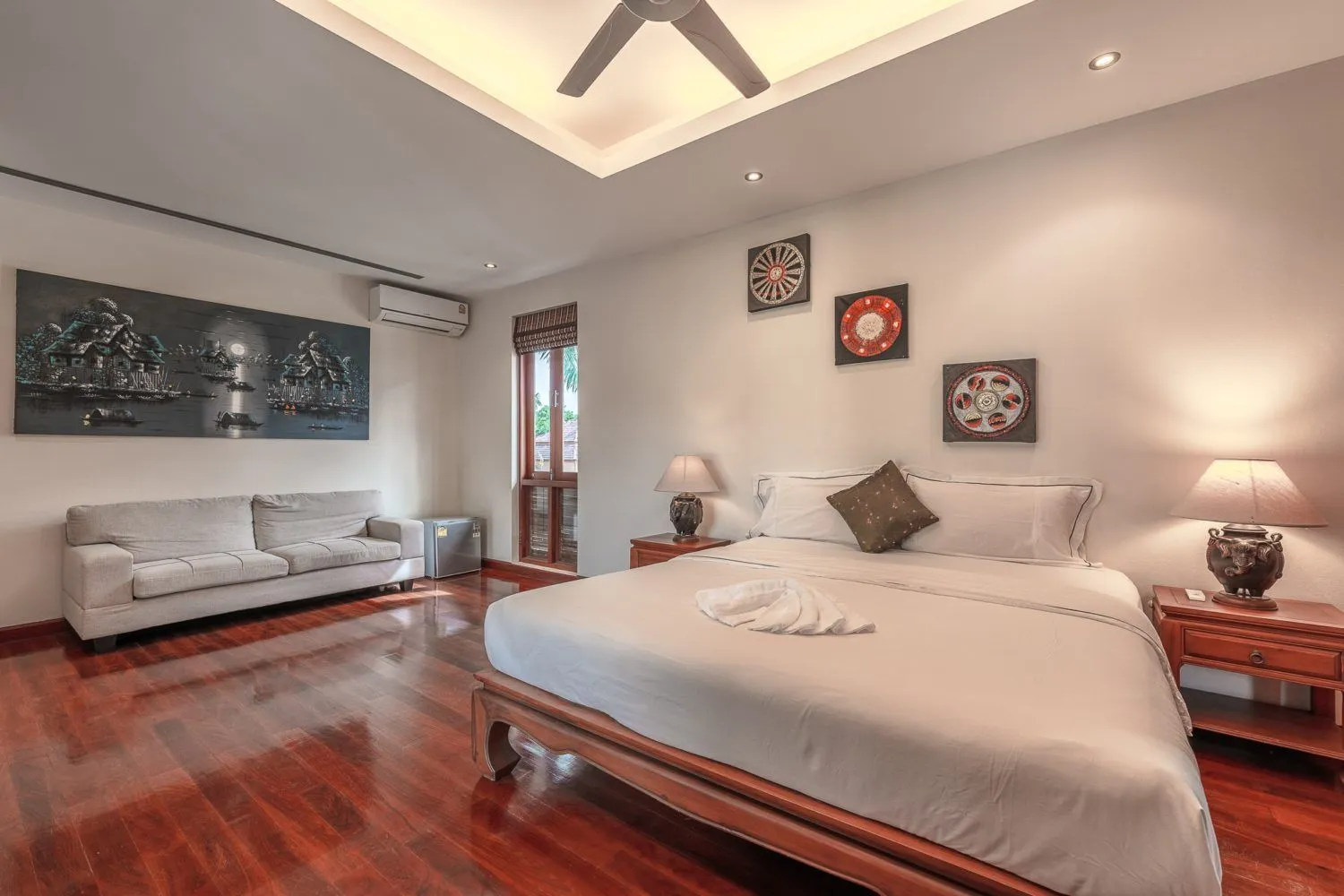 Villa avec piscine 5 chambres à louer, Chalong, Phuket — Miniature 2