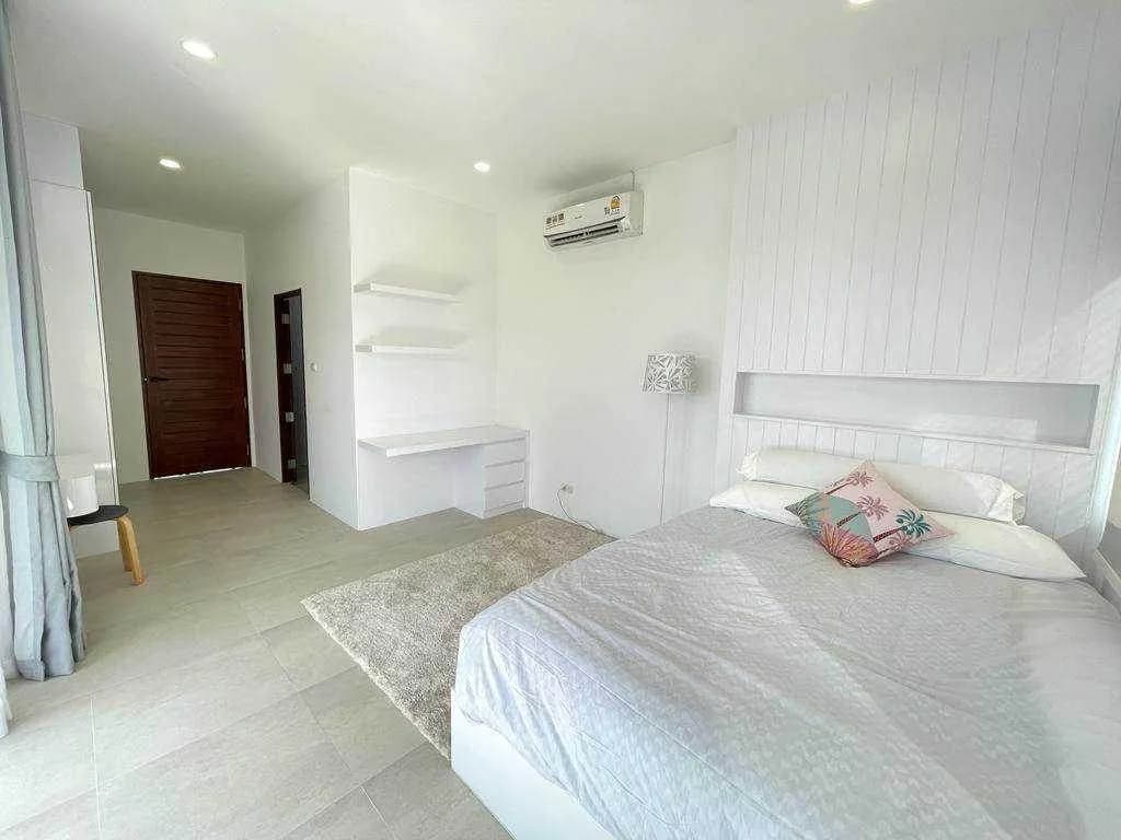 Villa moderne 4 chambres à vendre, Choeng Thale, Phuket — Miniature 6