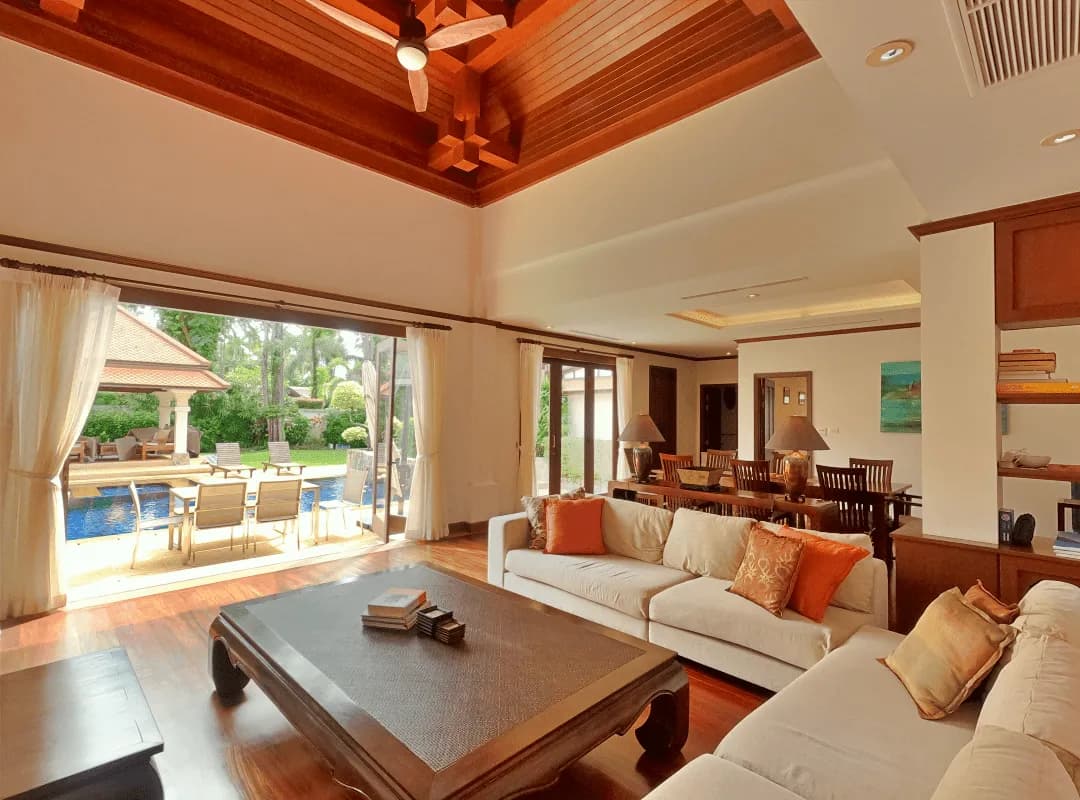 Villa exclusive 4 chambres avec bureaux de 1 300 m² avec piscine privée à vendre à Bang Tao, Phuket — Miniature 6