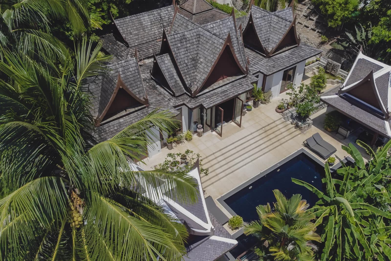 Ayara Surin | Villa de luxe 3 chambres vue mer à louer — Miniature 3