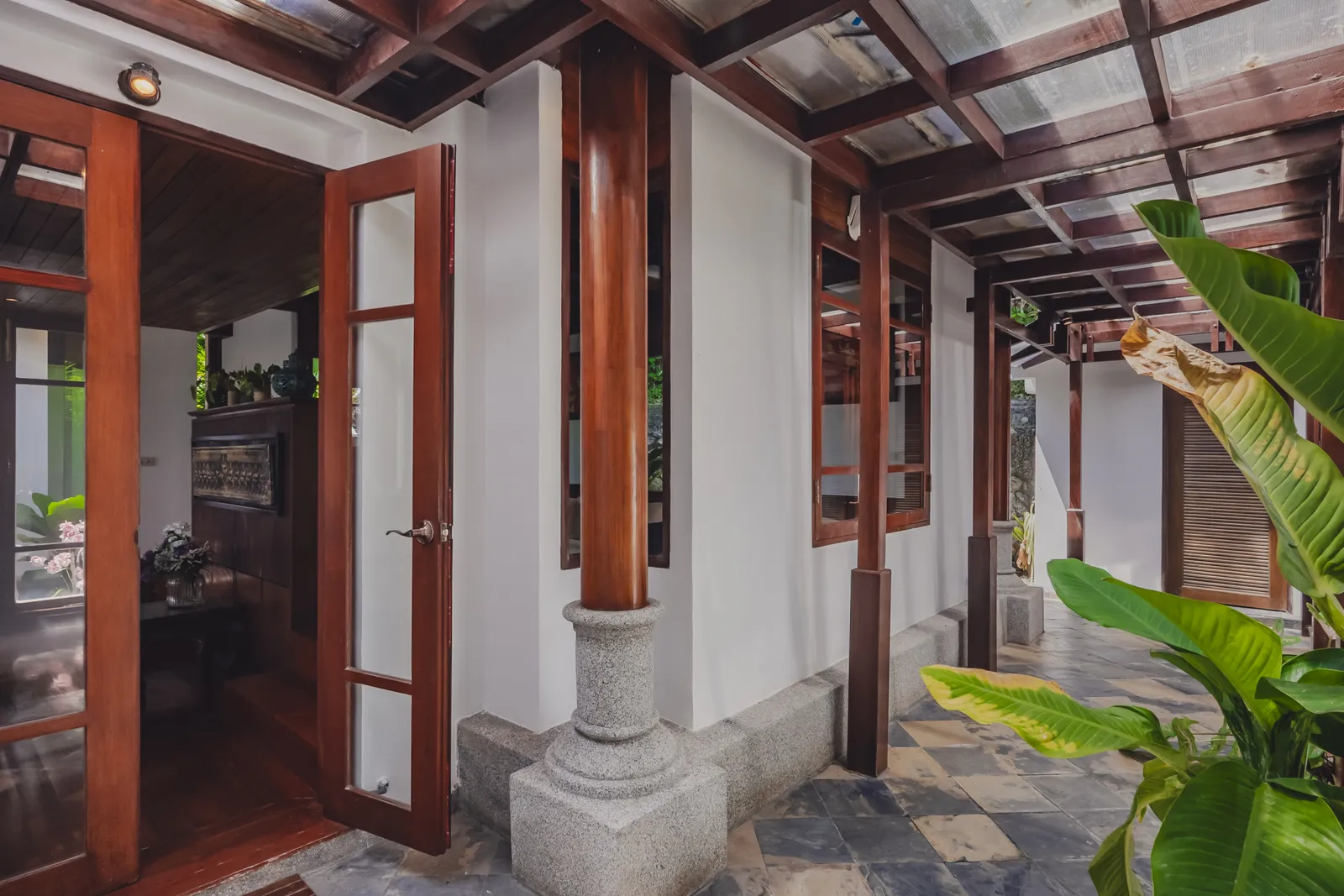 Ayara Surin | Villa de luxe 3 chambres vue mer à louer — Miniature 16