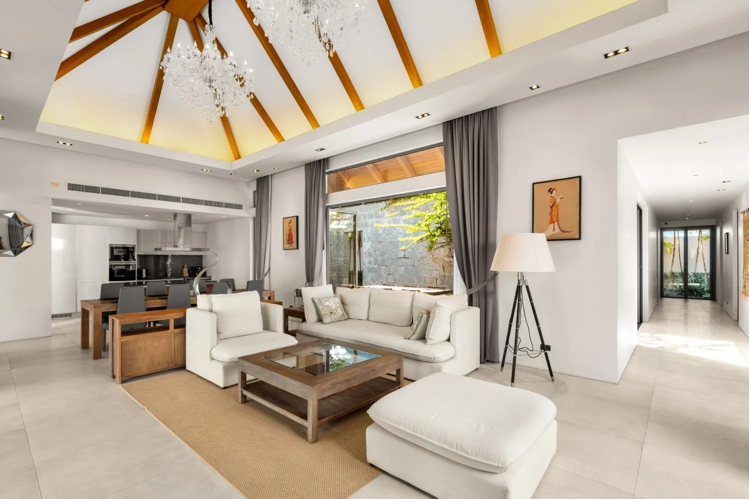 Villa 4 chambres de 1 537 m² avec piscine privée à vendre à Choeng Thale, Phuket — Miniature 14