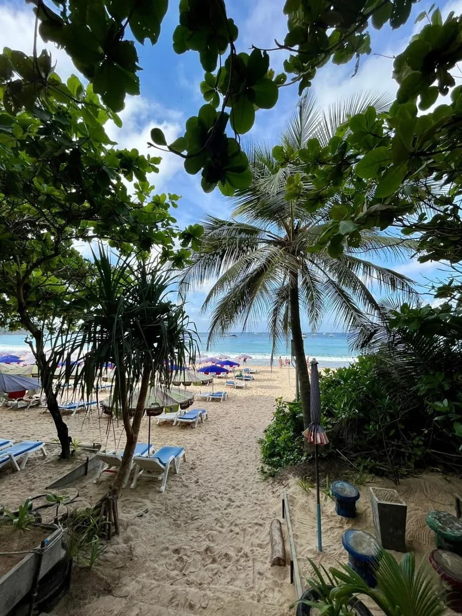 Appartement de 36 m² à vendre à Nai Harn, Rawai, Phuket — Photo 1