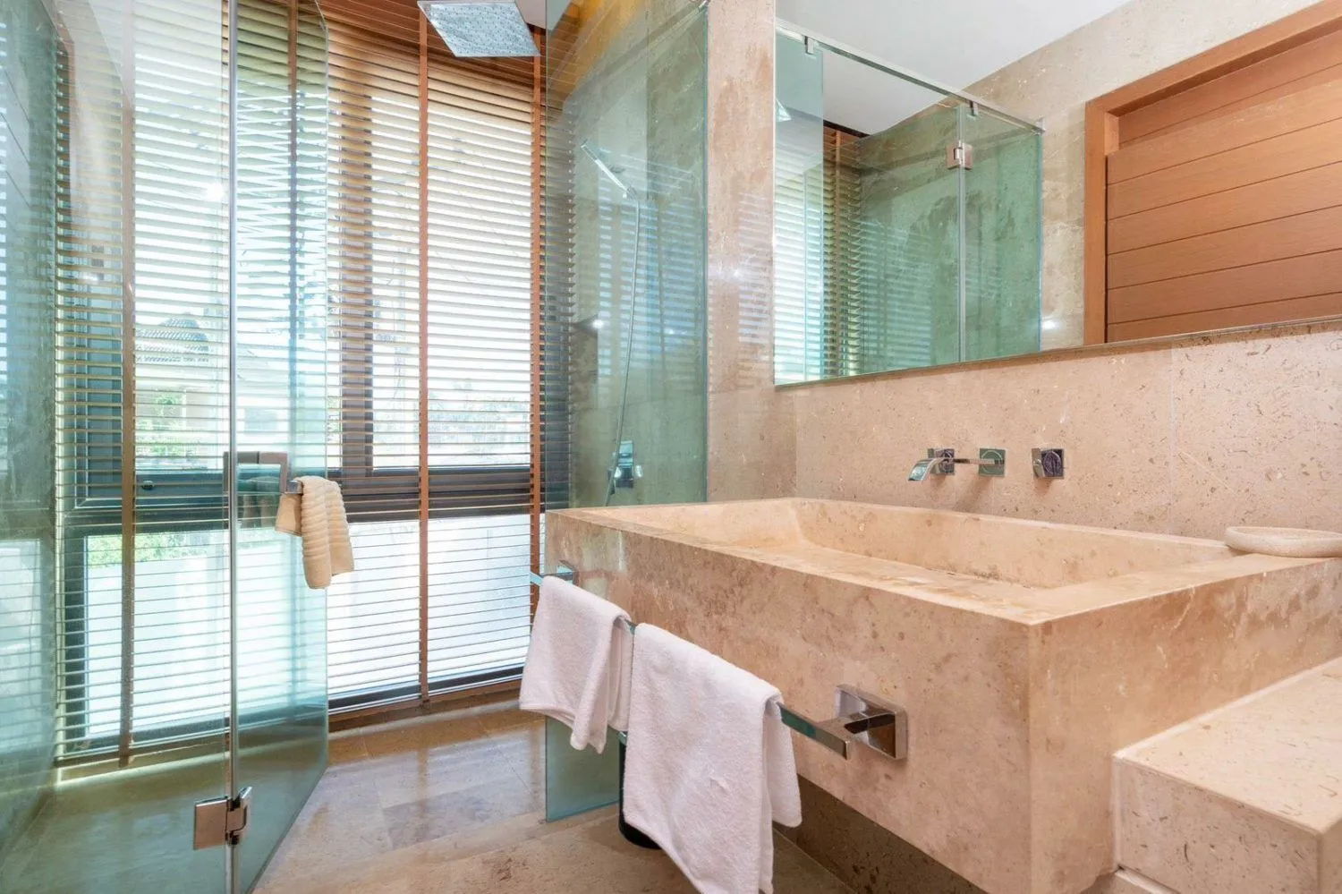 Villa vue mer 5 chambres avec piscine privée à louer à Rawai — Miniature 14